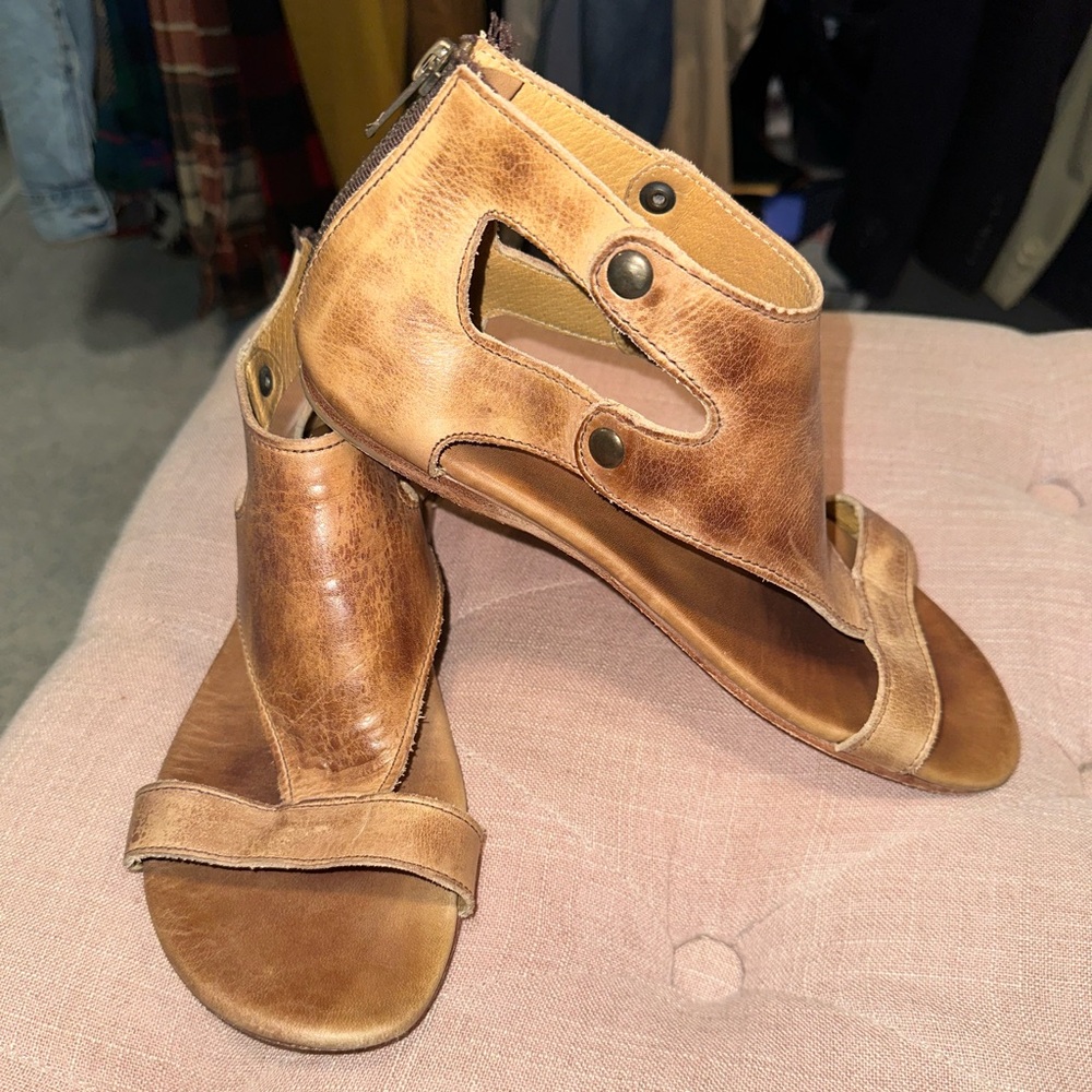 Bedstu sandals